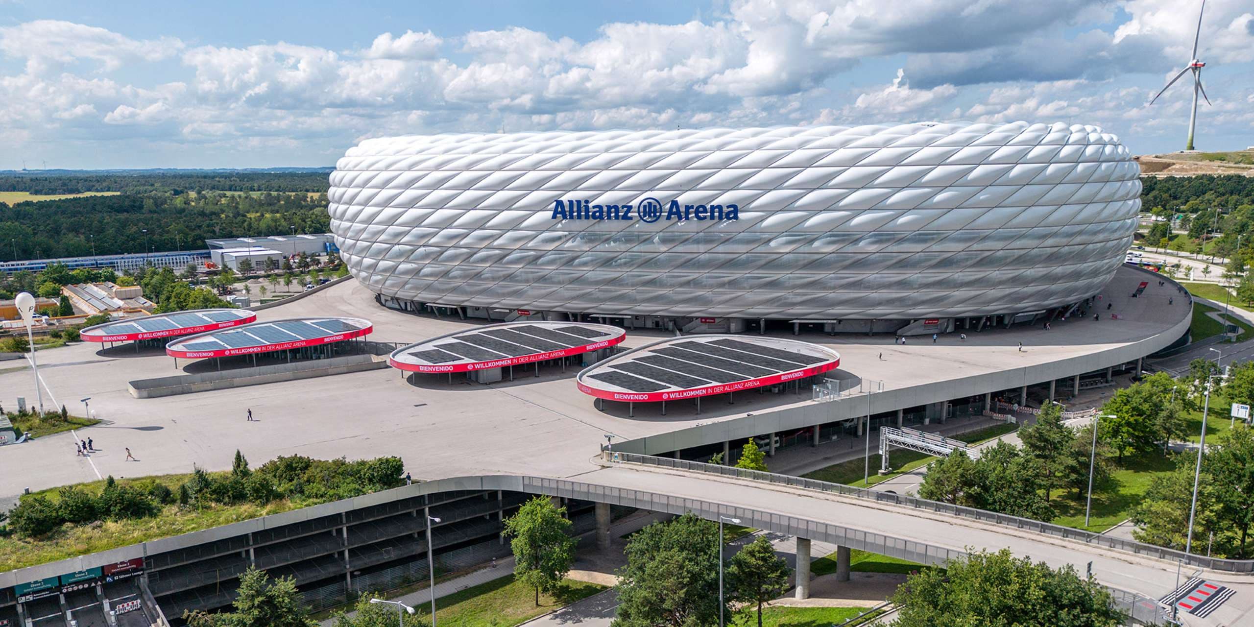 allianz-arena.com