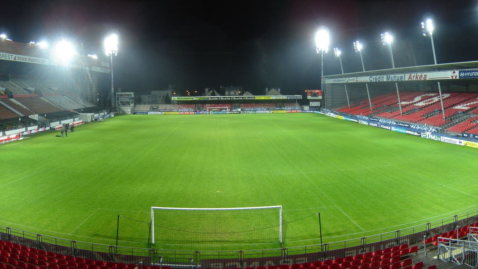 Stade Francis-Le Blé